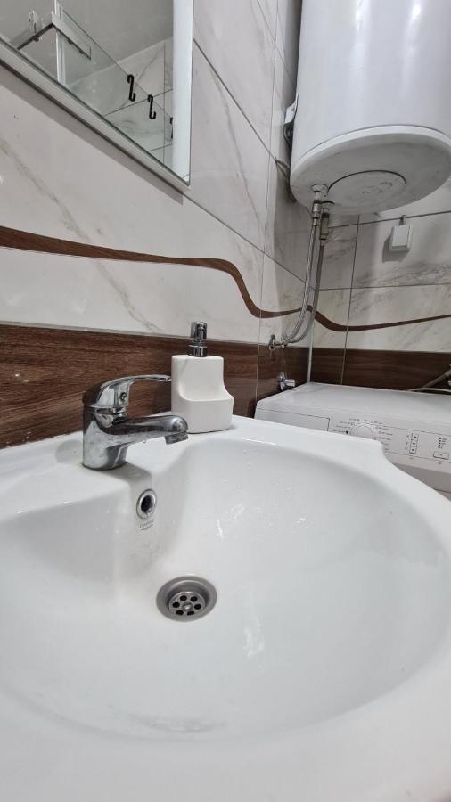 Kingston Apartment Pirot Exterior photo